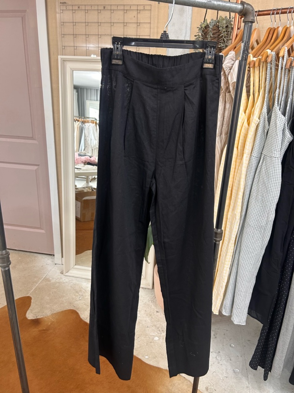 Priv - Black Linen Pull On Pant NWT Small
